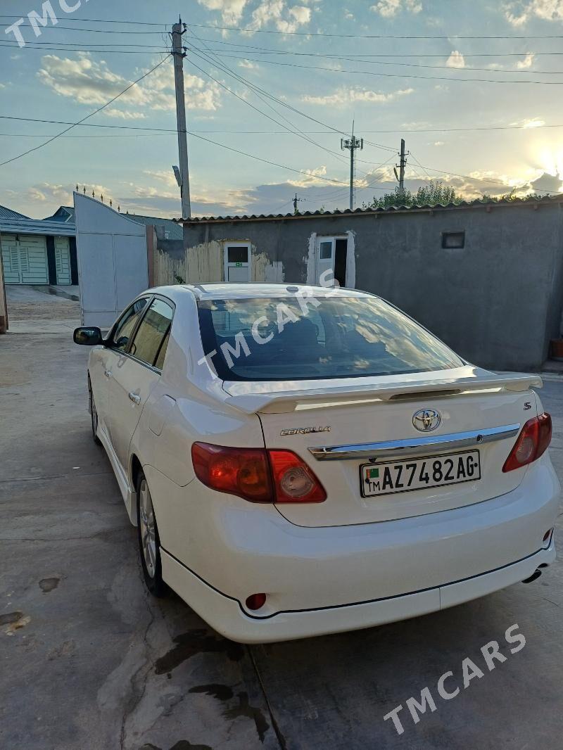 Toyota Corolla 2010 - 160 000 TMT - Kim raýon - img 4