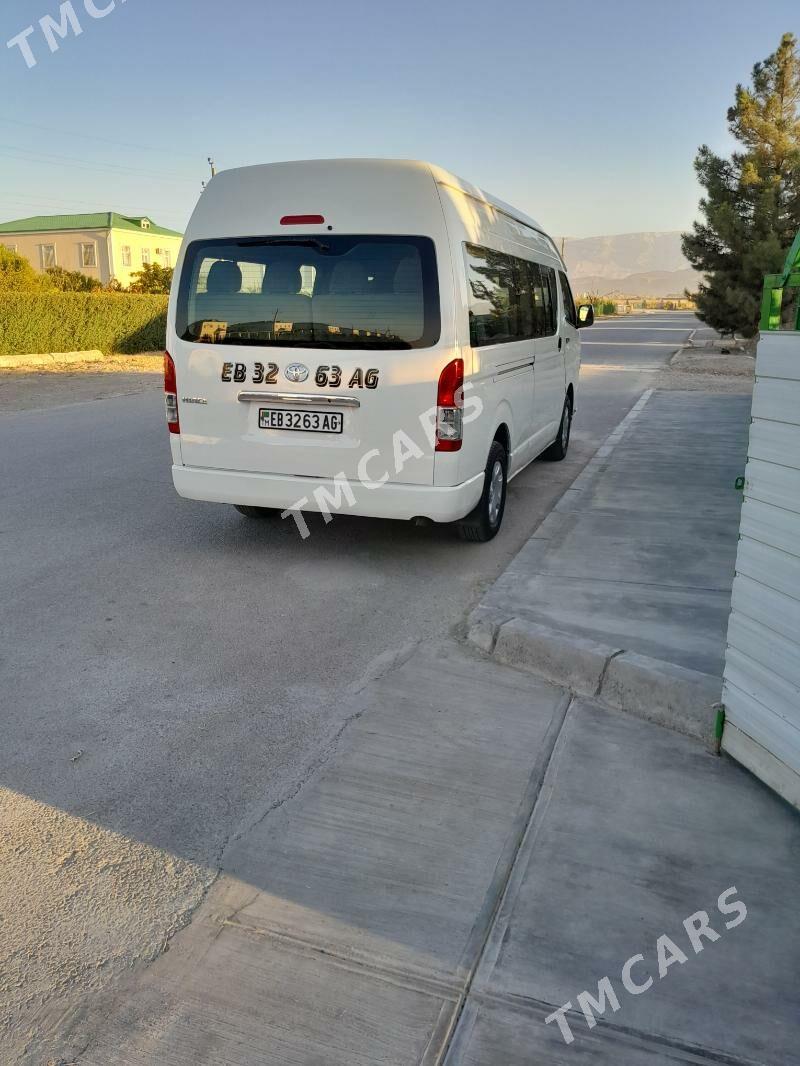 Toyota Hiace 2005 - 325 000 TMT - Бузмеин ГРЭС - img 4