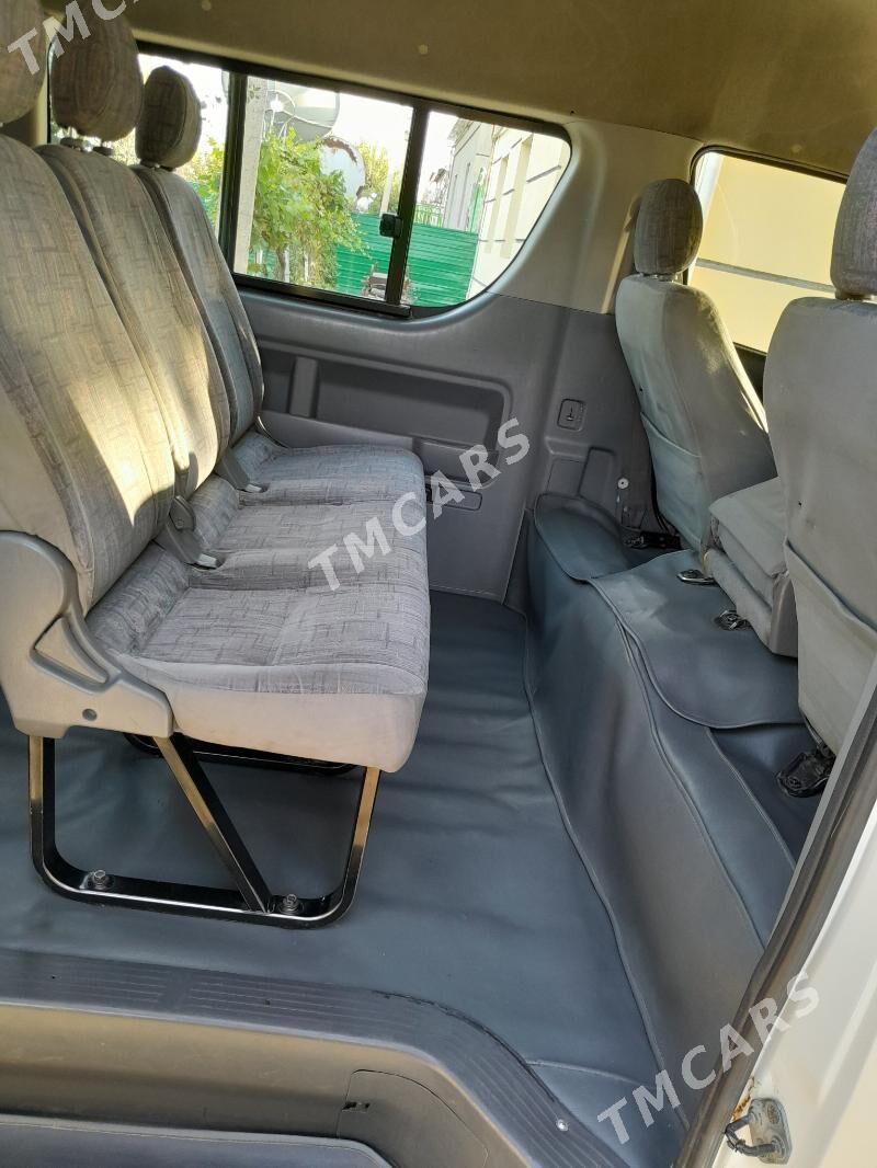 Toyota Hiace 2005 - 325 000 TMT - Бузмеин ГРЭС - img 8