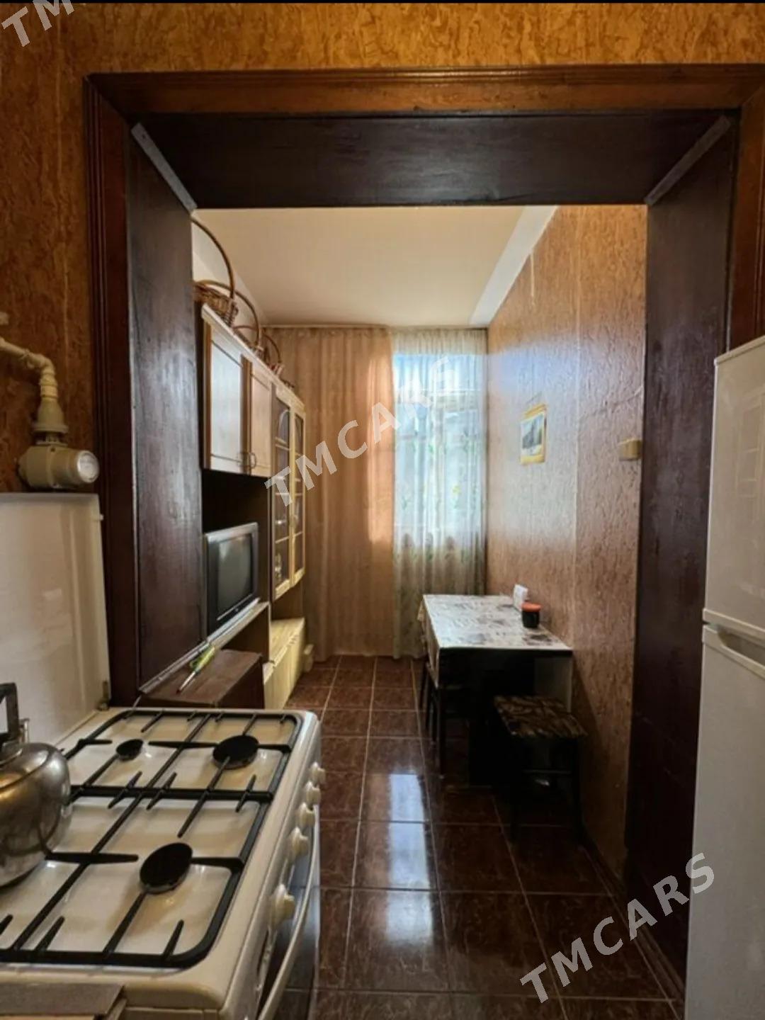 КУРБАНСОЛТАН, 4/2 ЭТ, 2 КОМНАТ - Aşgabat - img 10