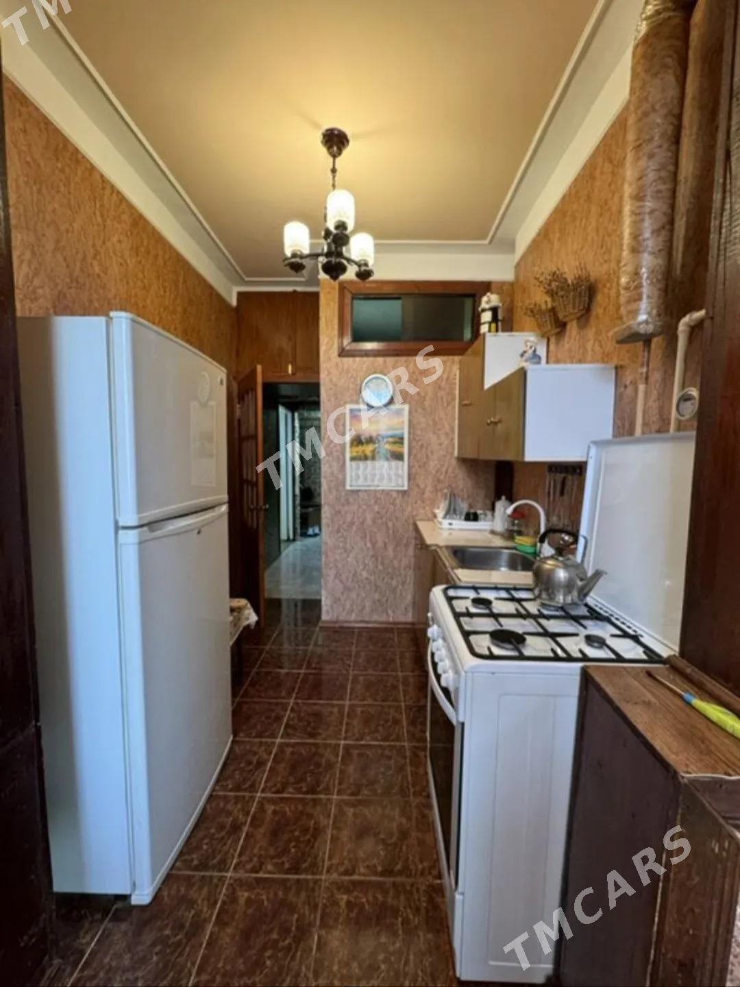 КУРБАНСОЛТАН, 4/2 ЭТ, 2 КОМНАТ - Aşgabat - img 3