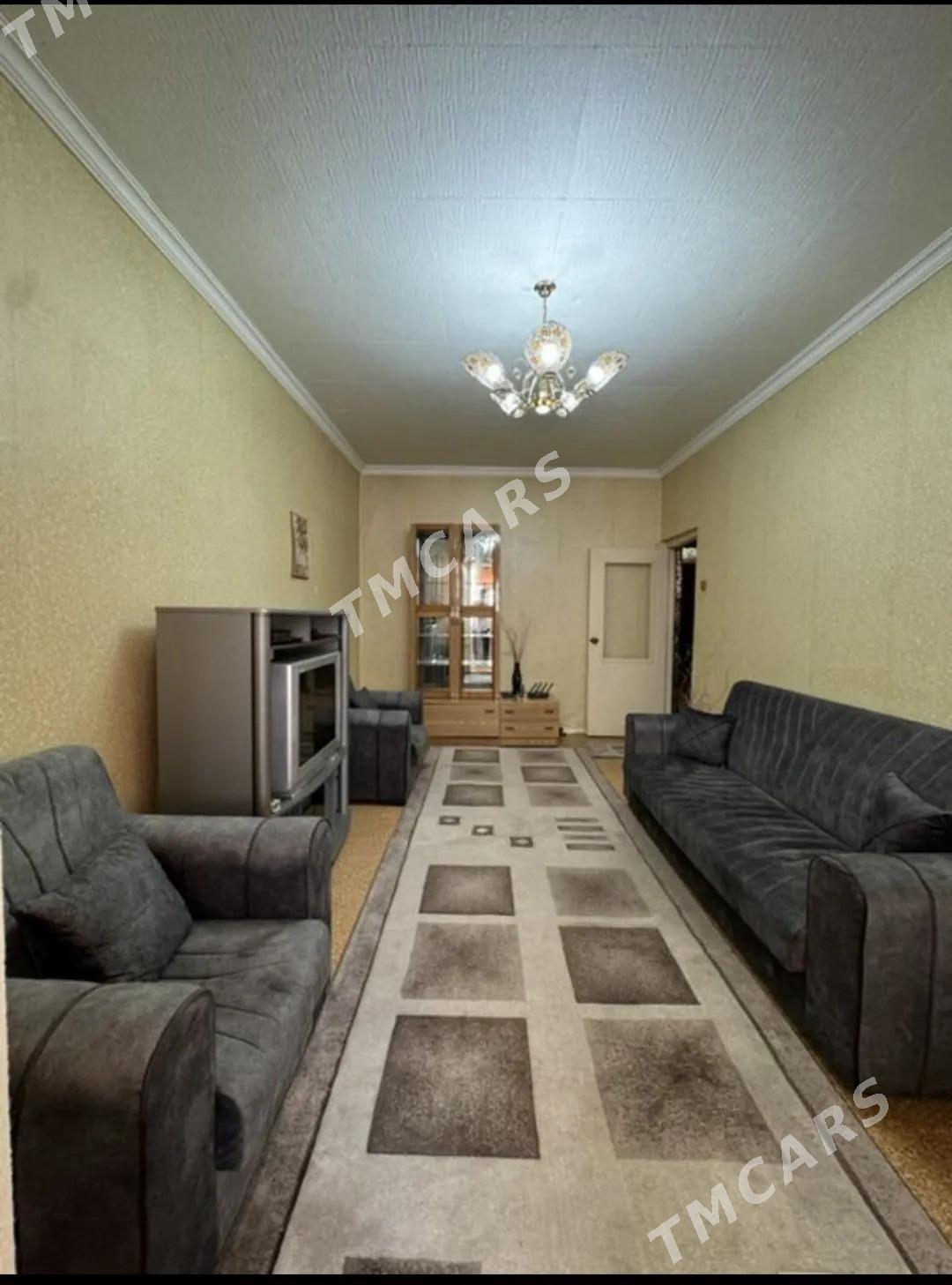 КУРБАНСОЛТАН, 4/2 ЭТ, 2 КОМНАТ - Aşgabat - img 7