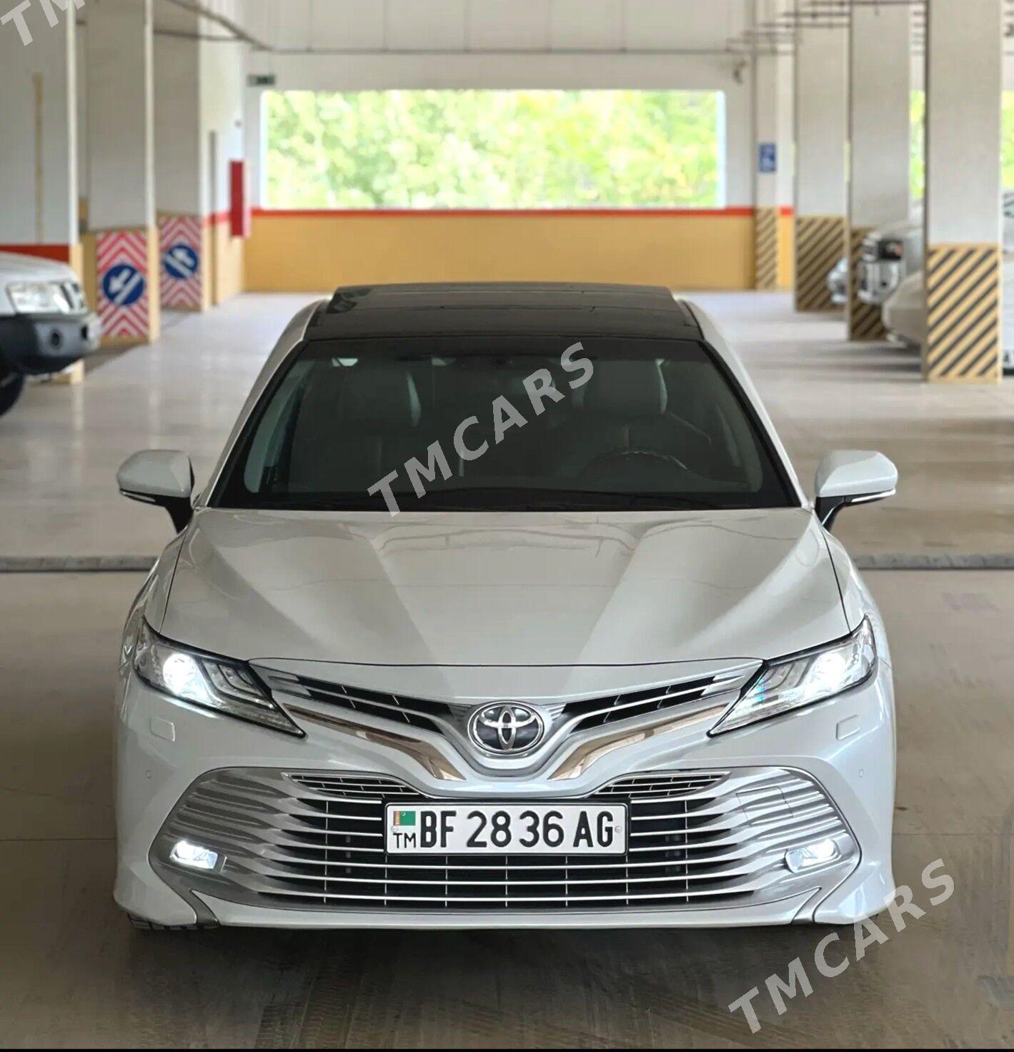 Toyota Camry 2019 - 527 000 TMT - Aşgabat - img 8