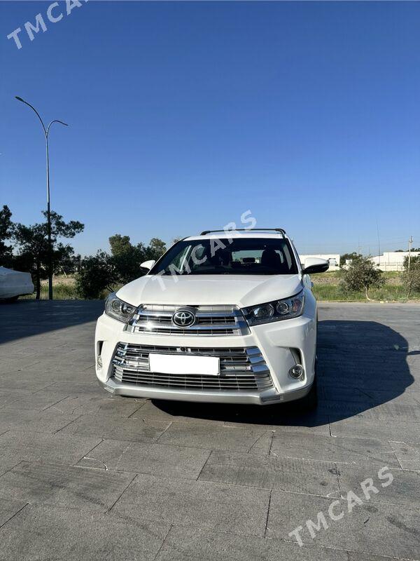 Toyota Highlander 2019 - 420 000 TMT - Мары - img 4
