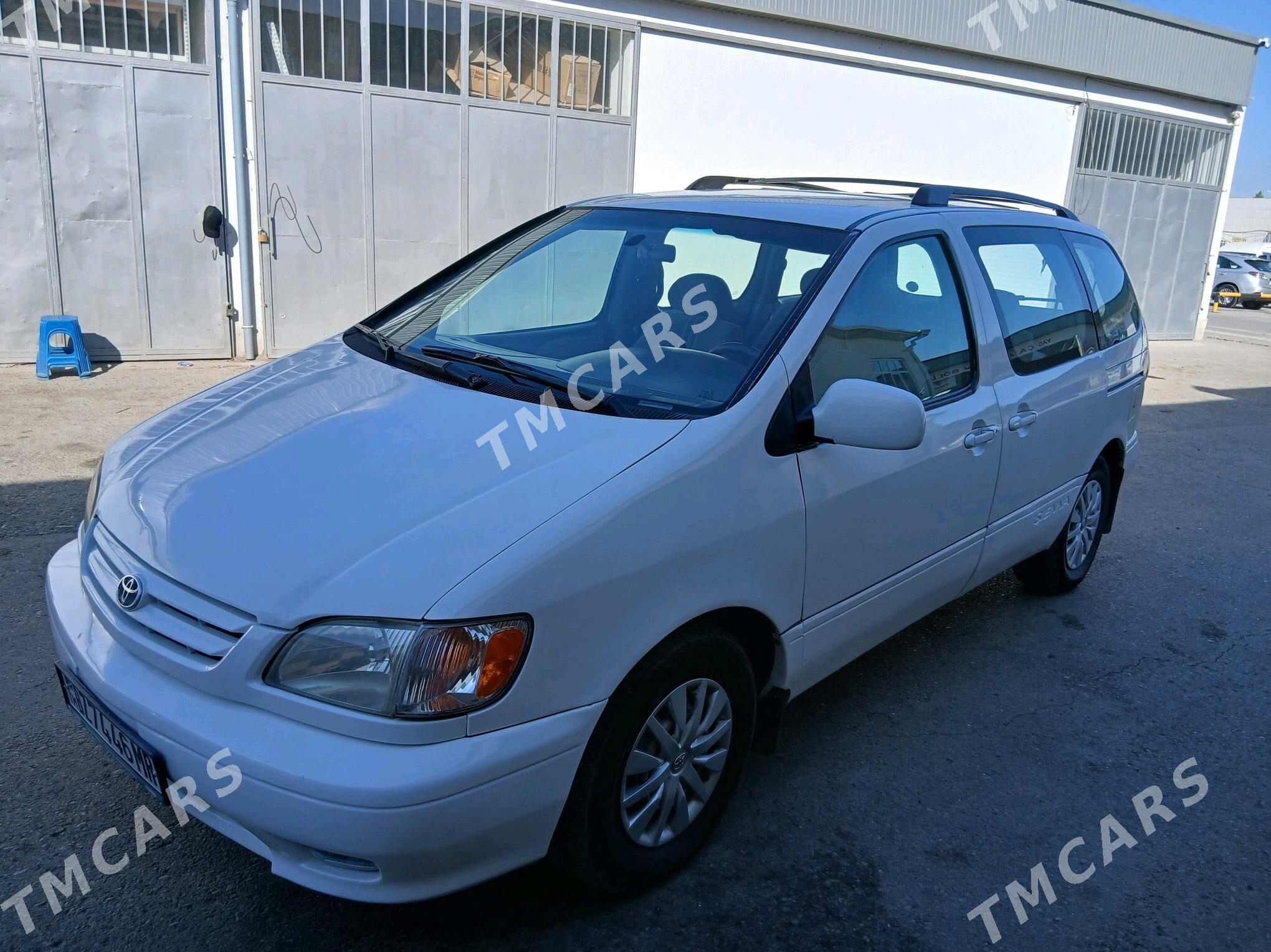 Toyota Sienna 2001 - 135 000 TMT - Мары - img 5