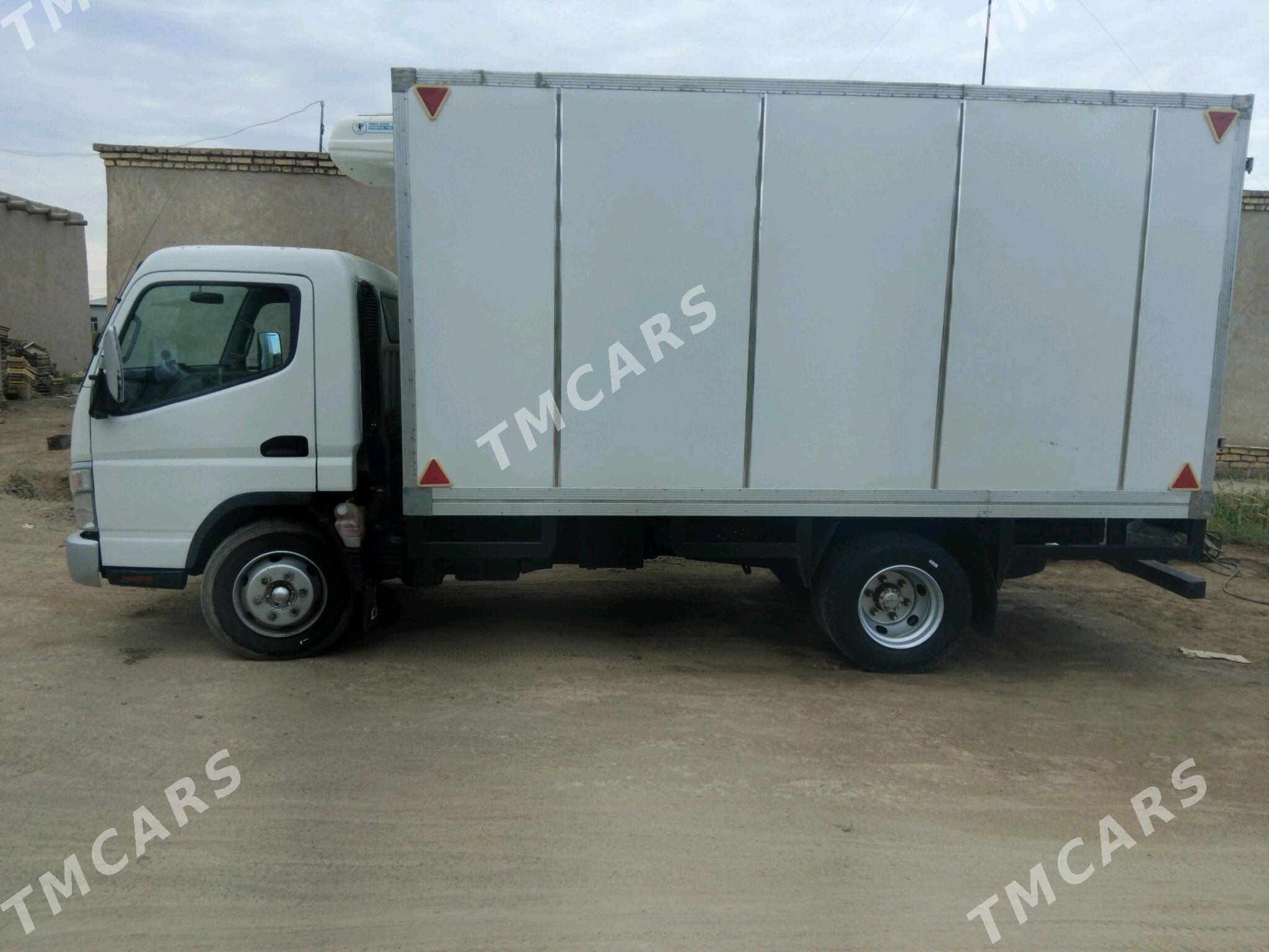 Mitsubishi Fuso 2014 - 500 000 TMT - Gurbansoltan Eje - img 7