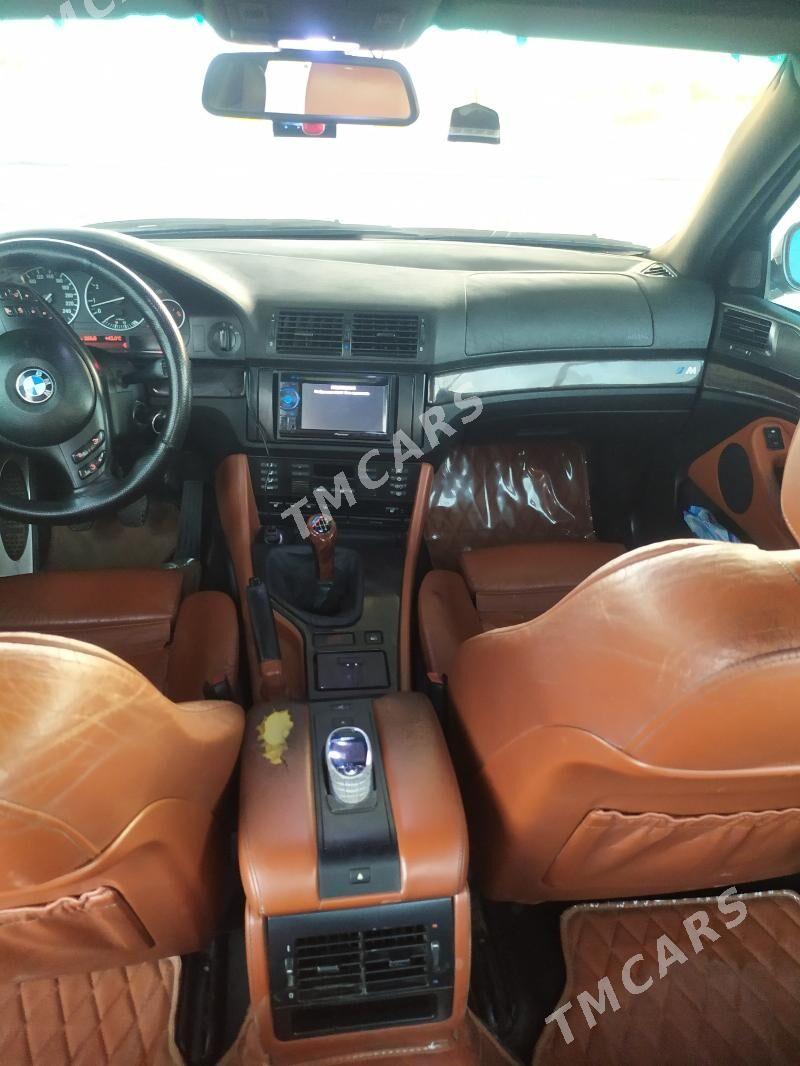 BMW E39 2003 - 160 000 TMT - Türkmenabat - img 9