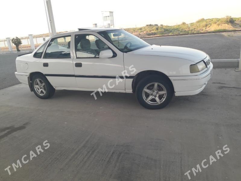 Opel Vectra 1992 - 30 000 TMT - Мургап - img 6
