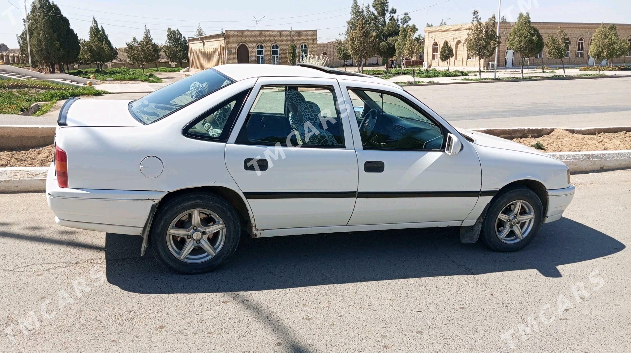 Opel Vectra 1992 - 30 000 TMT - Мургап - img 10