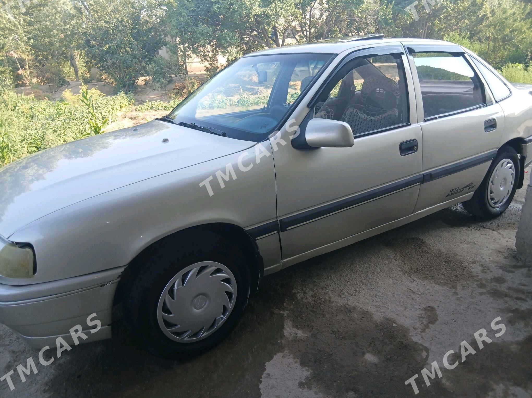 Opel Vectra 1991 - 33 000 TMT - Губадаг - img 10