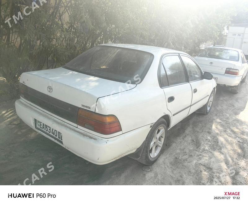 Toyota Corolla 1994 - 70 000 TMT - Köneürgenç - img 2