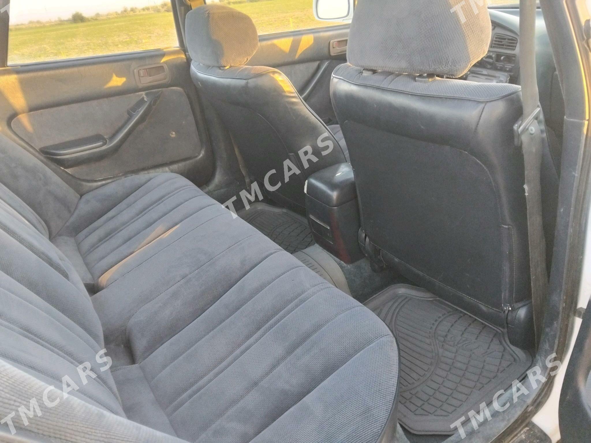 Toyota Camry 1993 - 78 000 TMT - Сакар - img 8