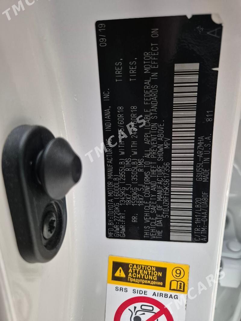Toyota Highlander 2019 - 450 000 TMT - Aşgabat - img 4