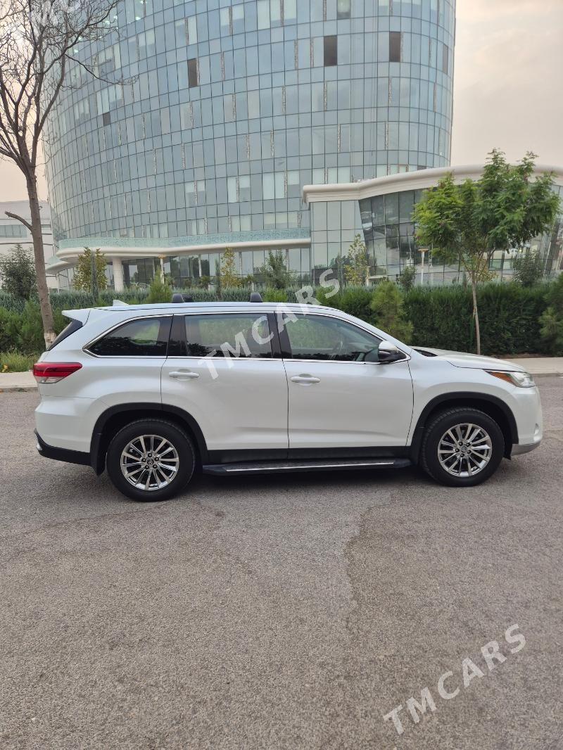 Toyota Highlander 2019 - 450 000 TMT - Aşgabat - img 3