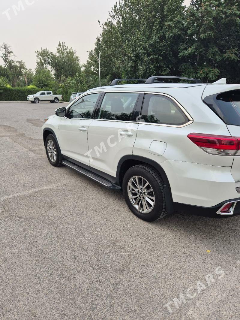 Toyota Highlander 2019 - 450 000 TMT - Aşgabat - img 8