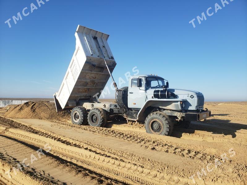 Ural 5557 2012 - 300 000 TMT - Байрамали - img 3