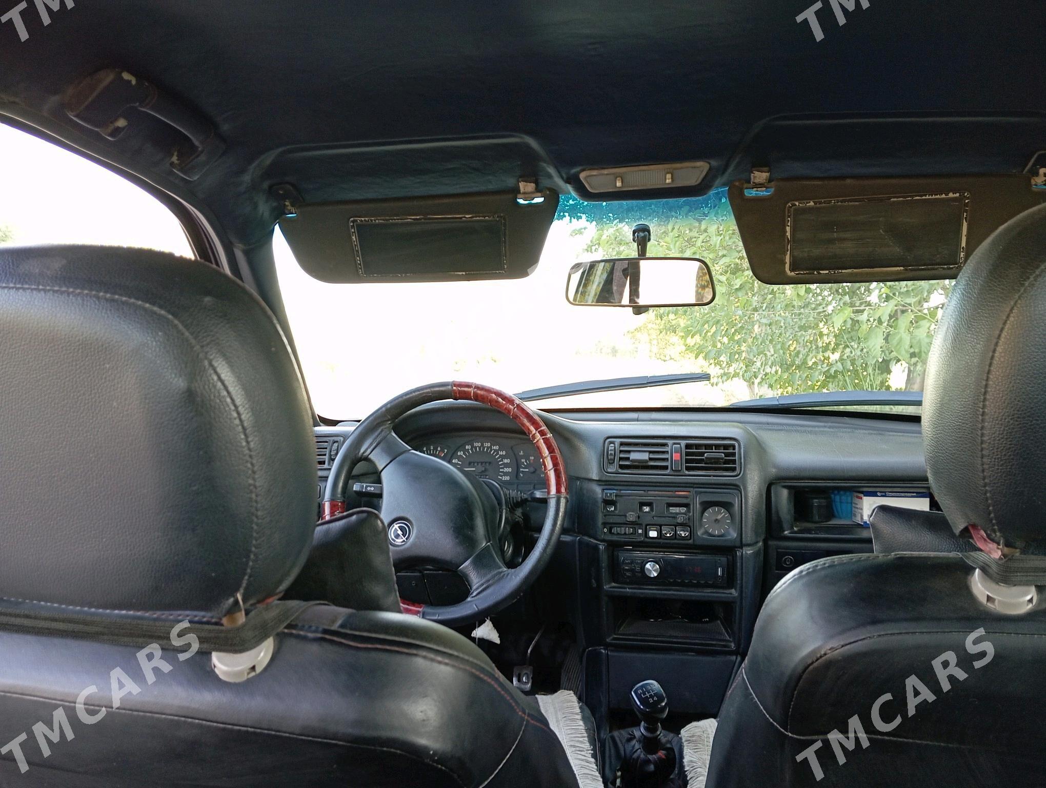 Opel Vectra 1989 - 50 000 TMT - Дашогуз - img 2