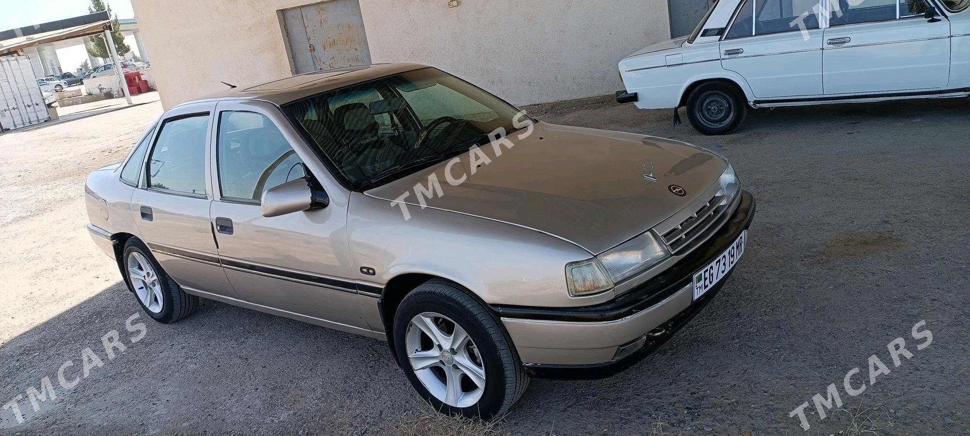 Opel Vectra 1992 - 36 000 TMT - Mary - img 2