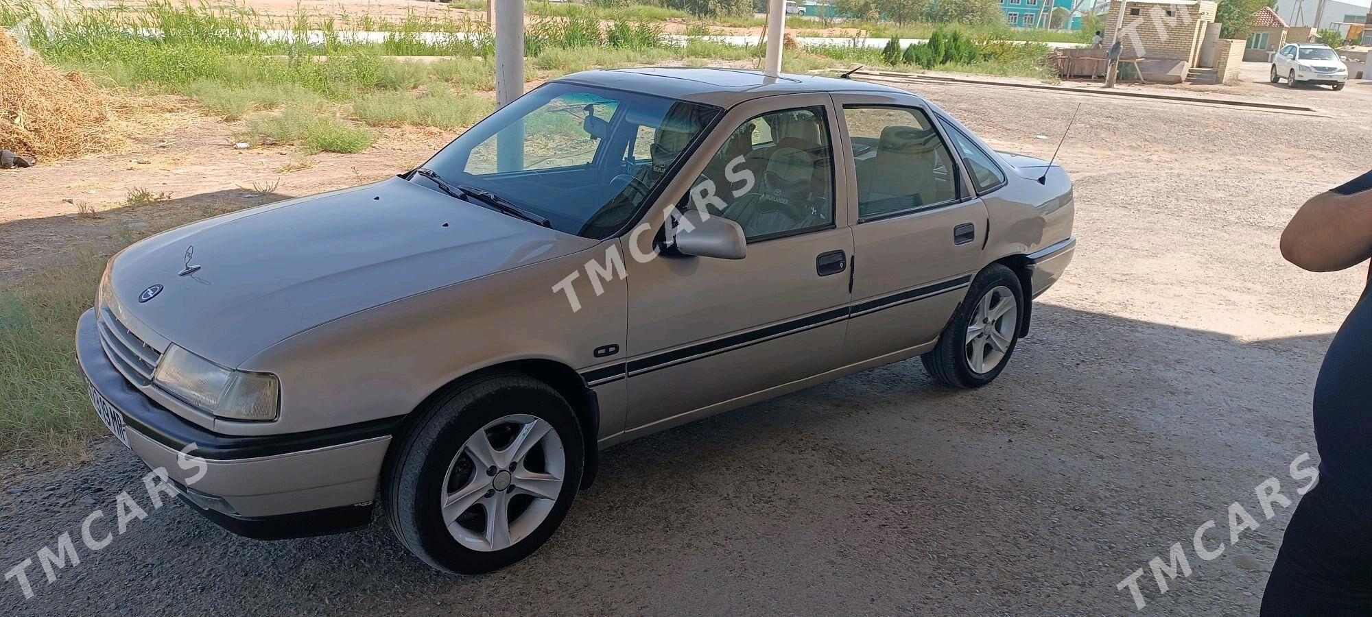 Opel Vectra 1992 - 36 000 TMT - Mary - img 3