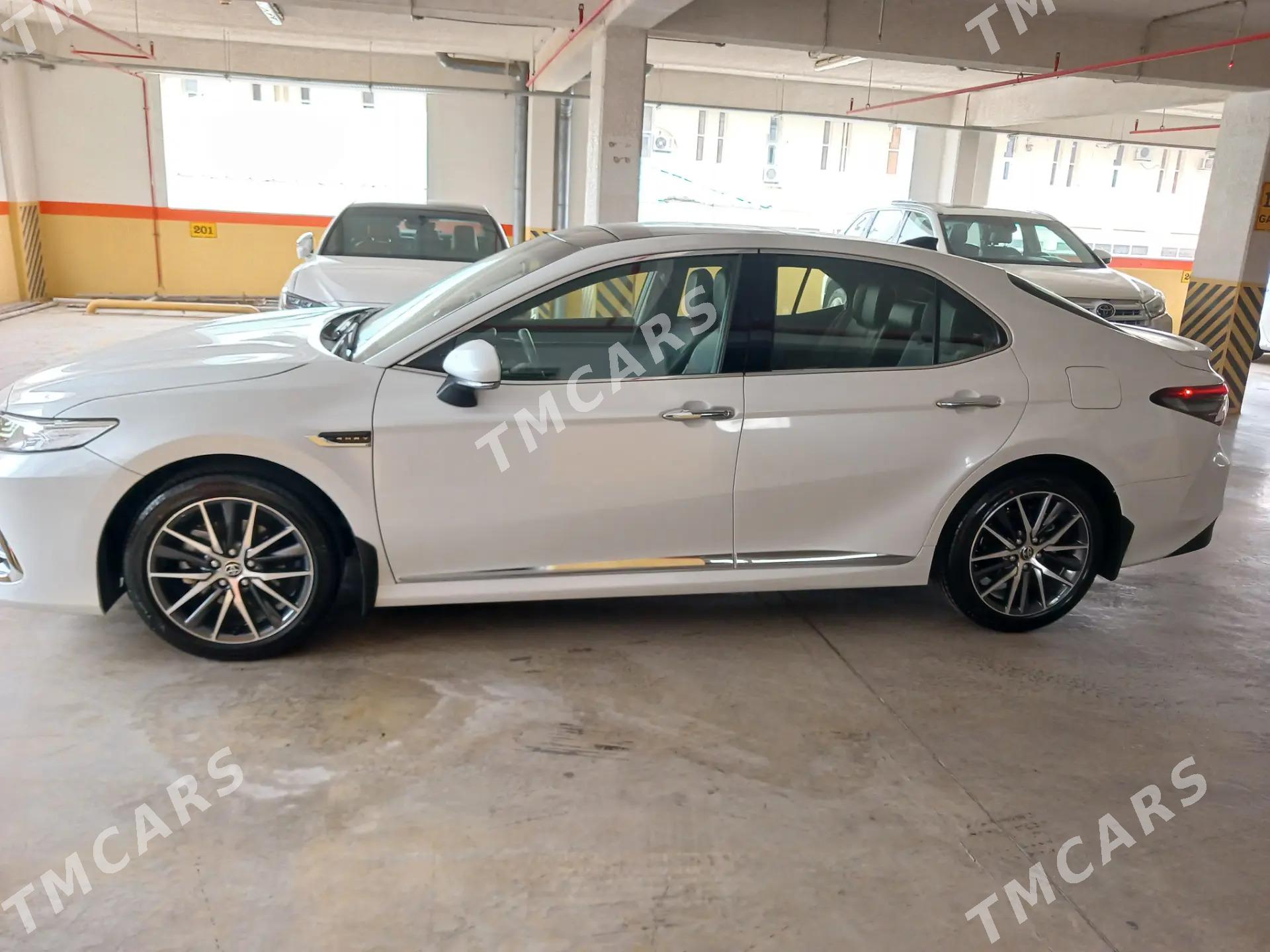 Toyota Camry 2021 - 699 000 TMT - Ашхабад - img 4