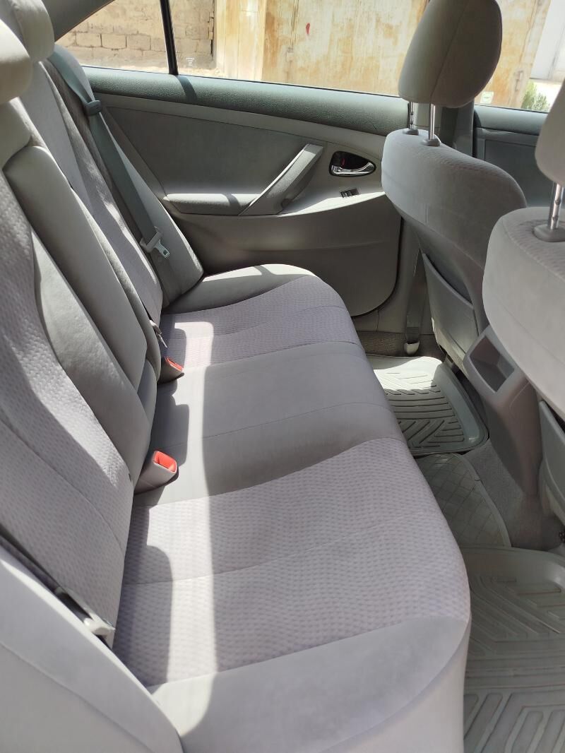 Toyota Camry 2010 - 185 000 TMT - Мары - img 8