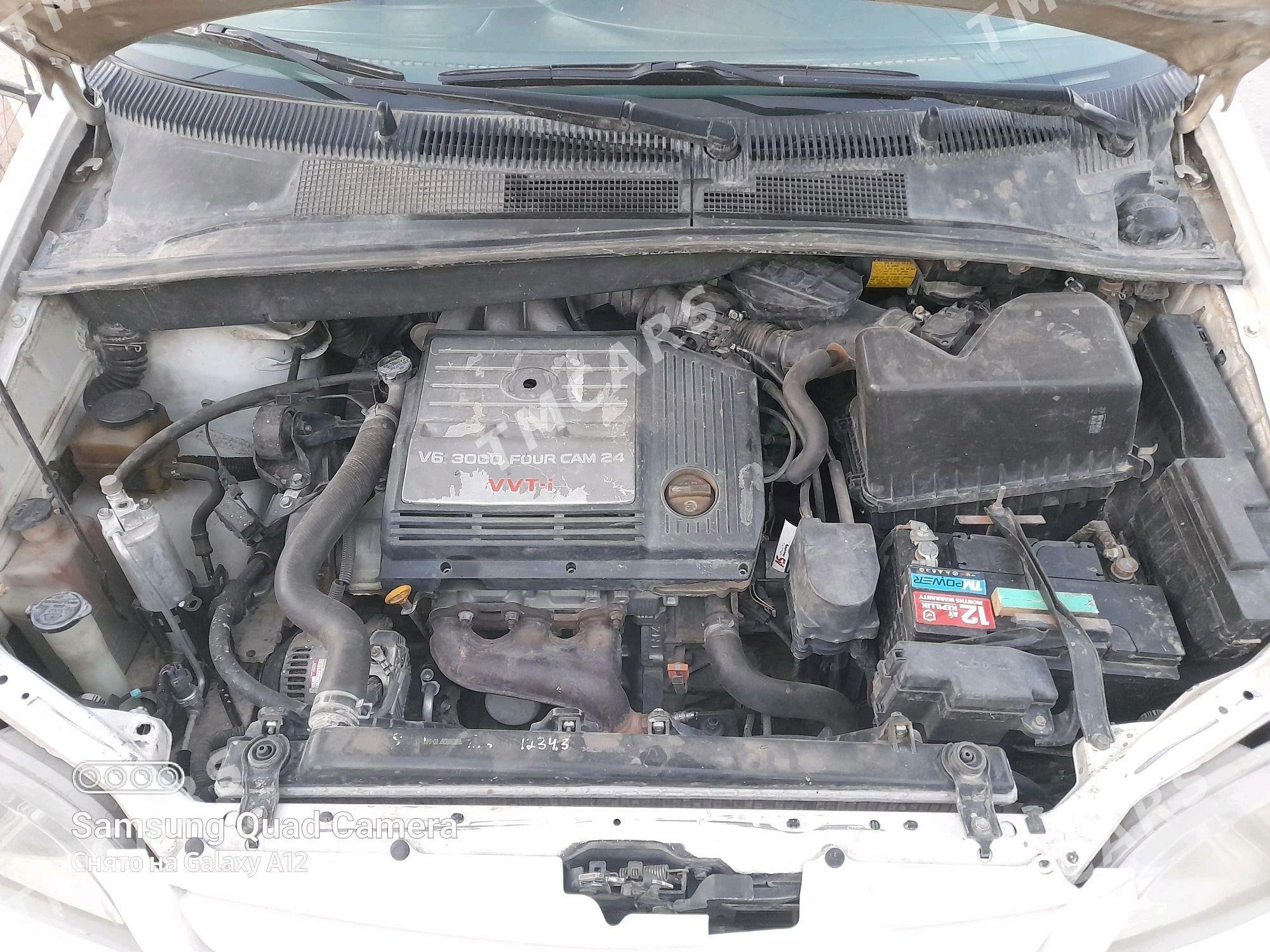 Toyota Sienna 2002 - 150 000 TMT - Саят - img 7