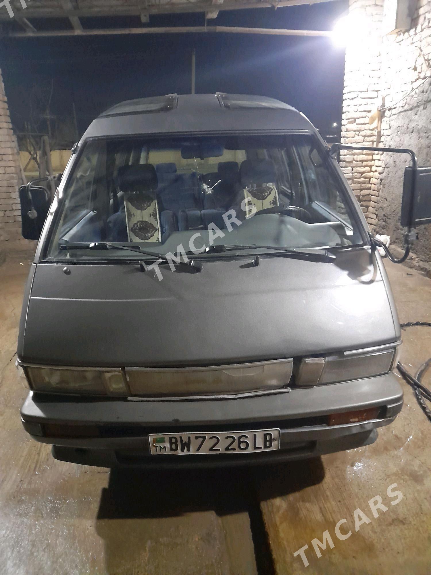 Toyota Town Ace 1989 - 25 000 TMT - Саят - img 4