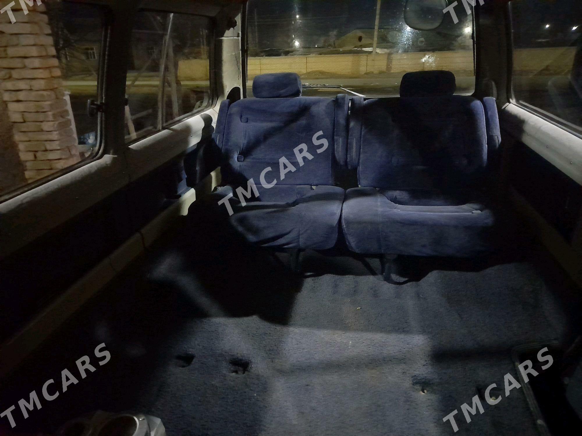 Toyota Town Ace 1989 - 25 000 TMT - Саят - img 7
