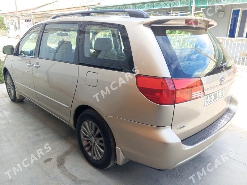Toyota Sienna 2004 - 215 000 TMT - Daşoguz - img 2