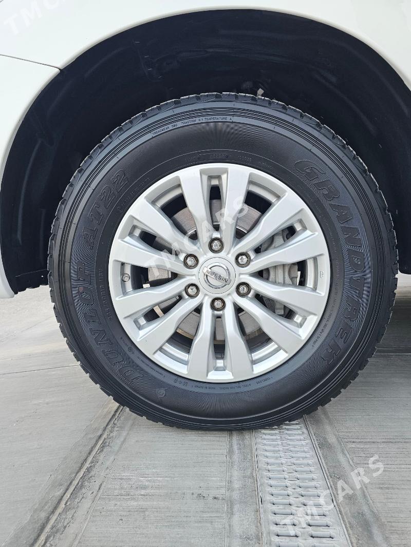 Nissan Patrol 2011 - 950 000 TMT - Ашхабад - img 3