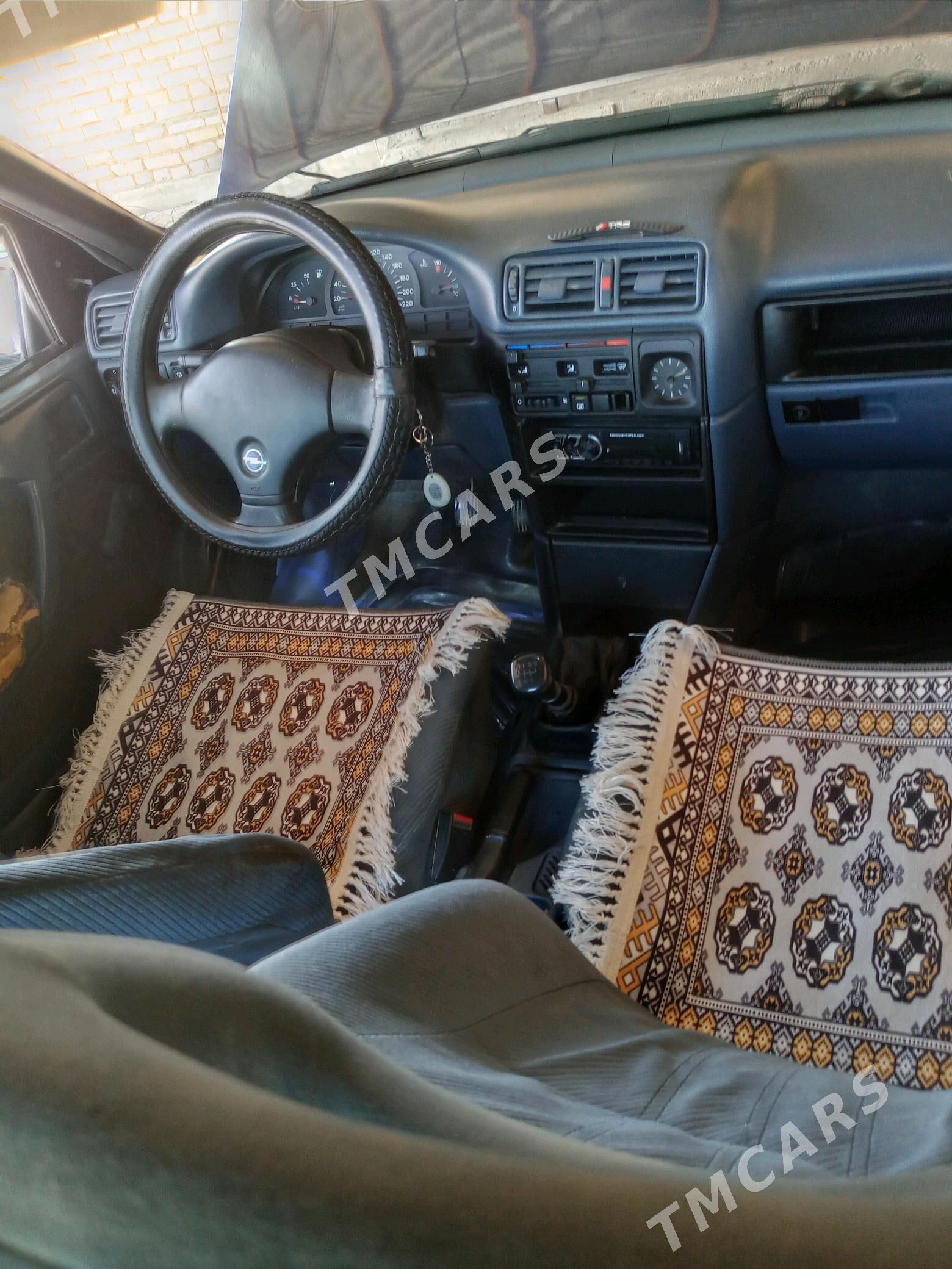Opel Vectra 1992 - 28 000 TMT - Мургап - img 2