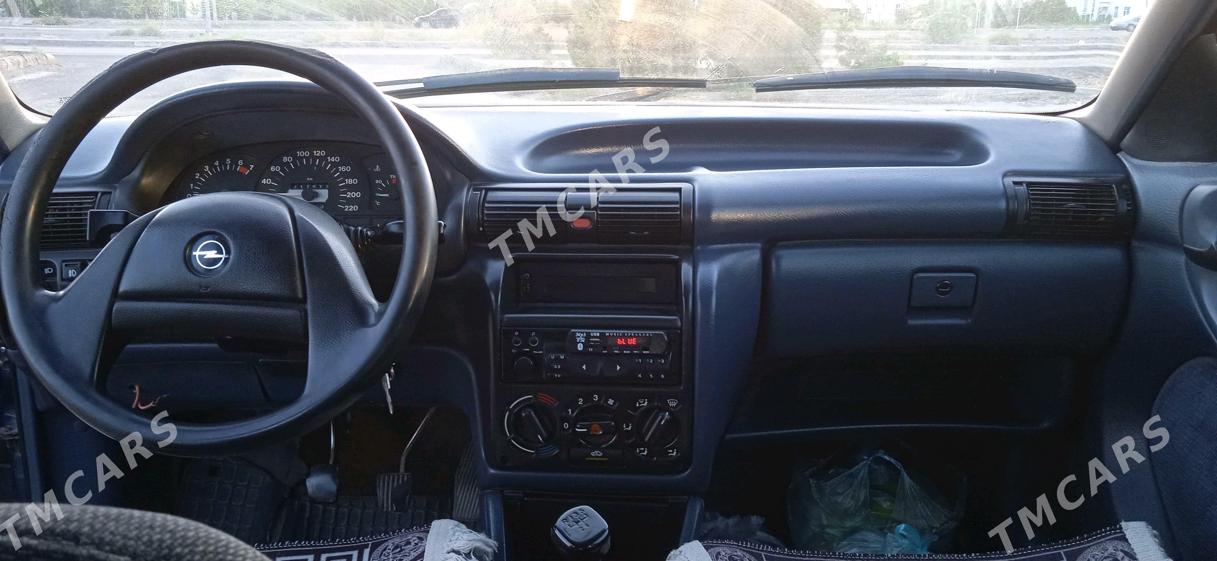 Opel Astra 1992 - 34 000 TMT - Дашогуз - img 4