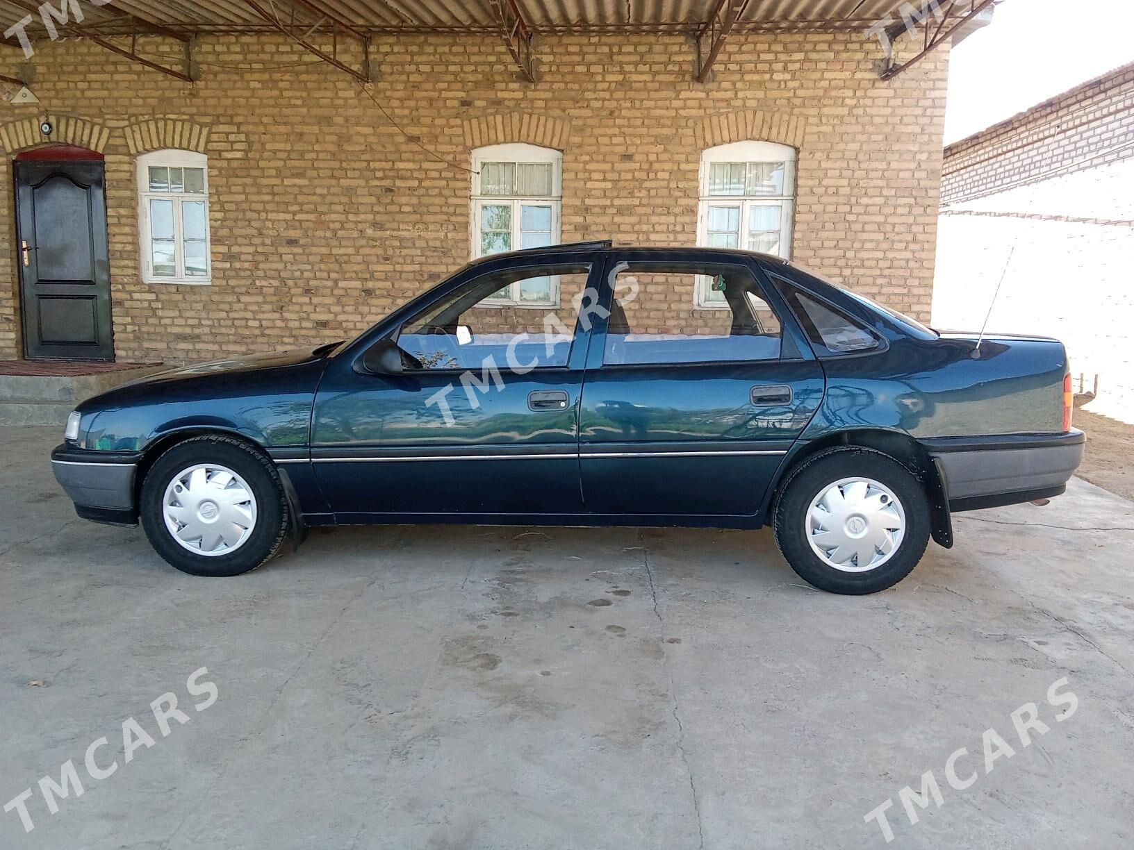Opel Vectra 1991 - 35 000 TMT - Mary - img 2