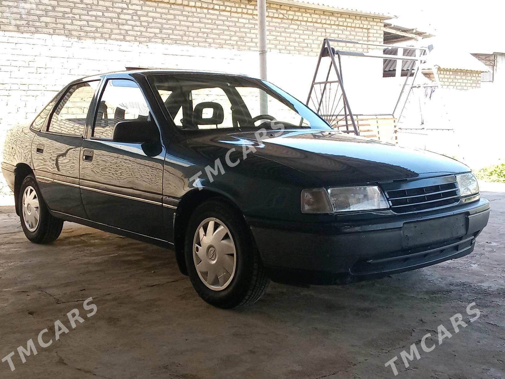 Opel Vectra 1991 - 35 000 TMT - Mary - img 9