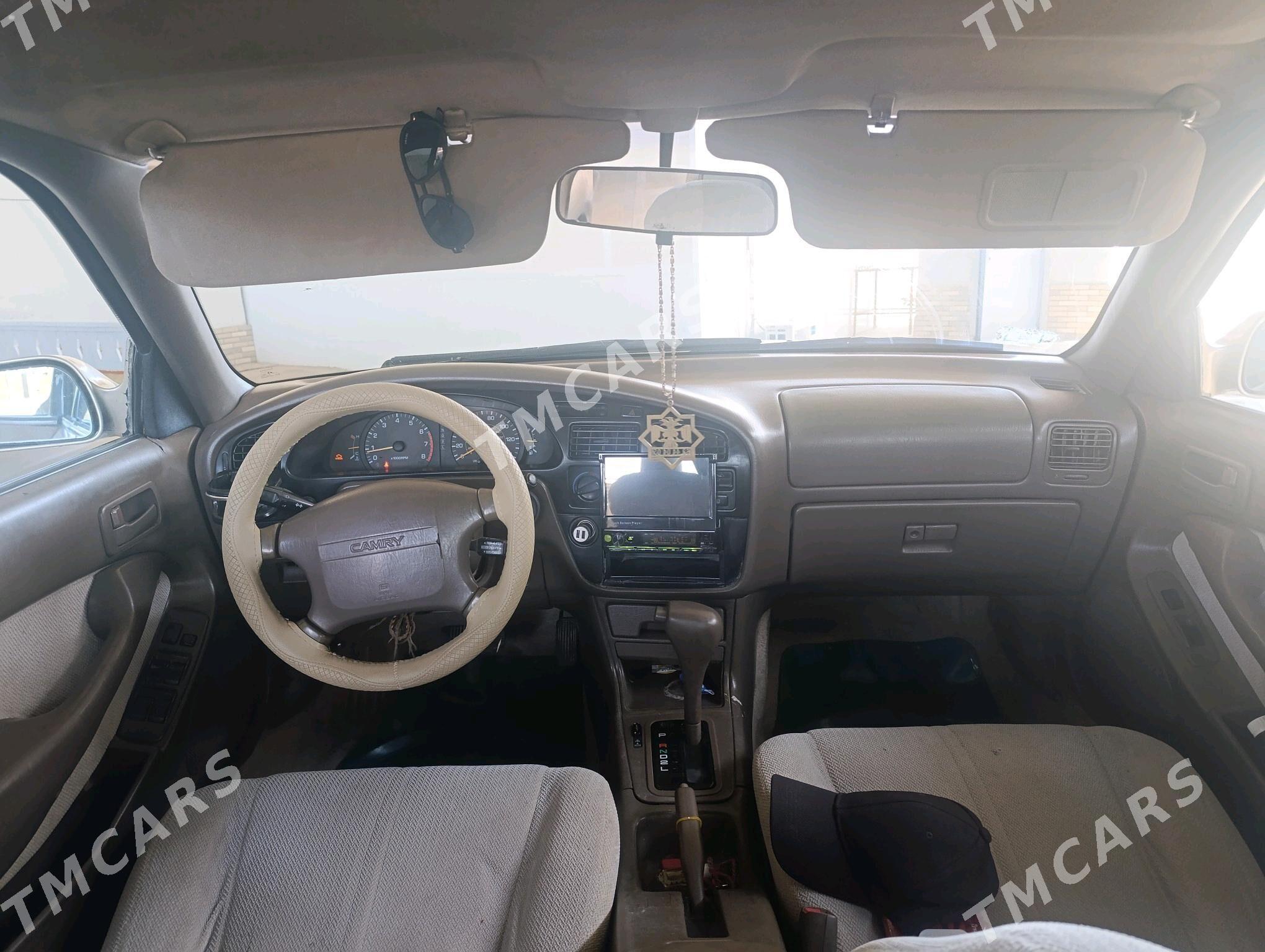 Toyota Camry 1996 - 100 000 TMT - Мары - img 3