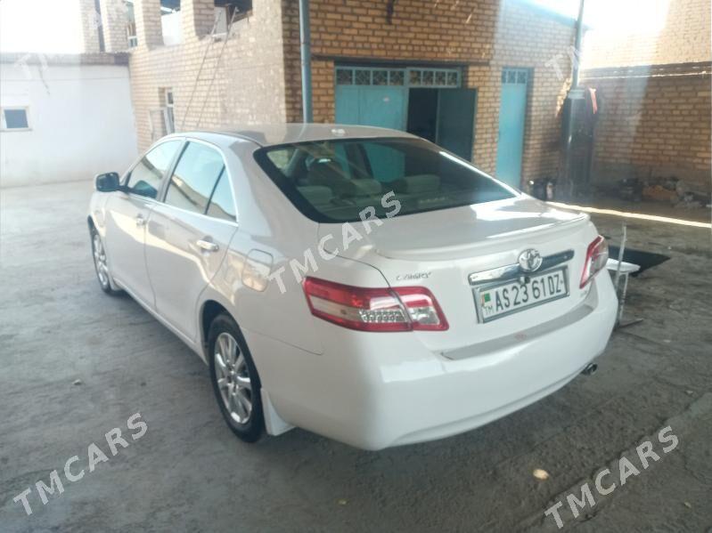 Toyota Camry 2009 - 185 000 TMT - Гороглы (Тагта) - img 3