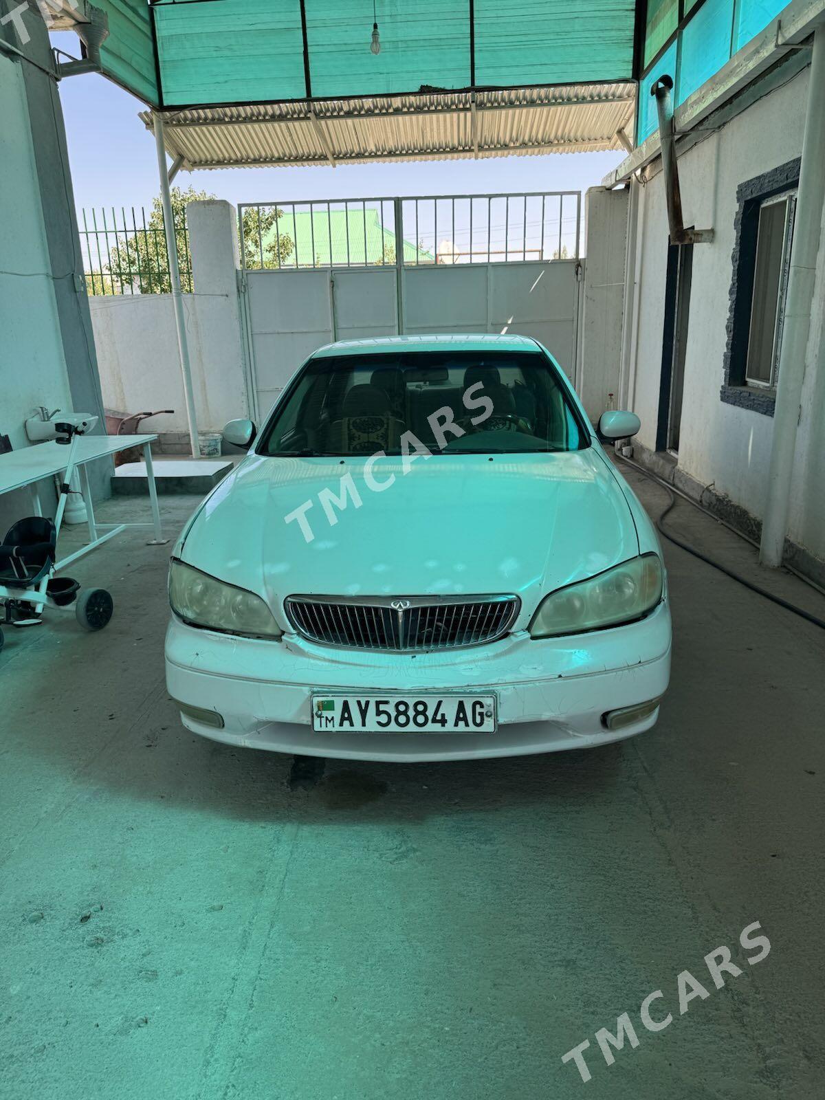 Infiniti I30 2000 - 65 000 TMT - Мир 2 - img 3