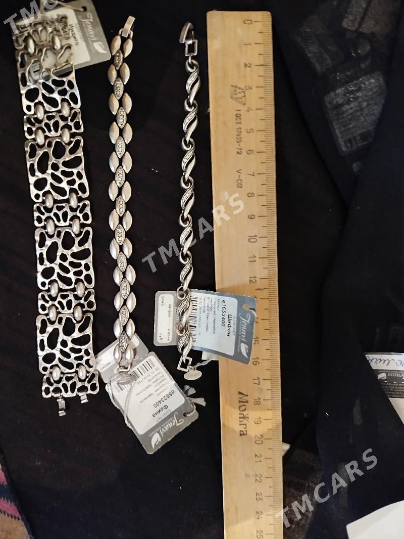 Bilerzik, Jenawi, Swarovski - 4 мкр - img 2