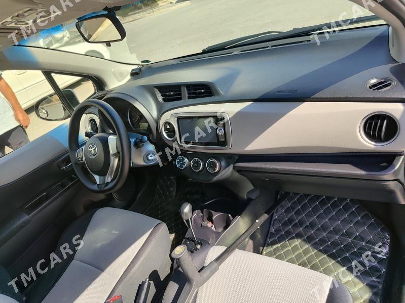 Toyota Yaris 2013 - 135 000 TMT - Ашхабад - img 5