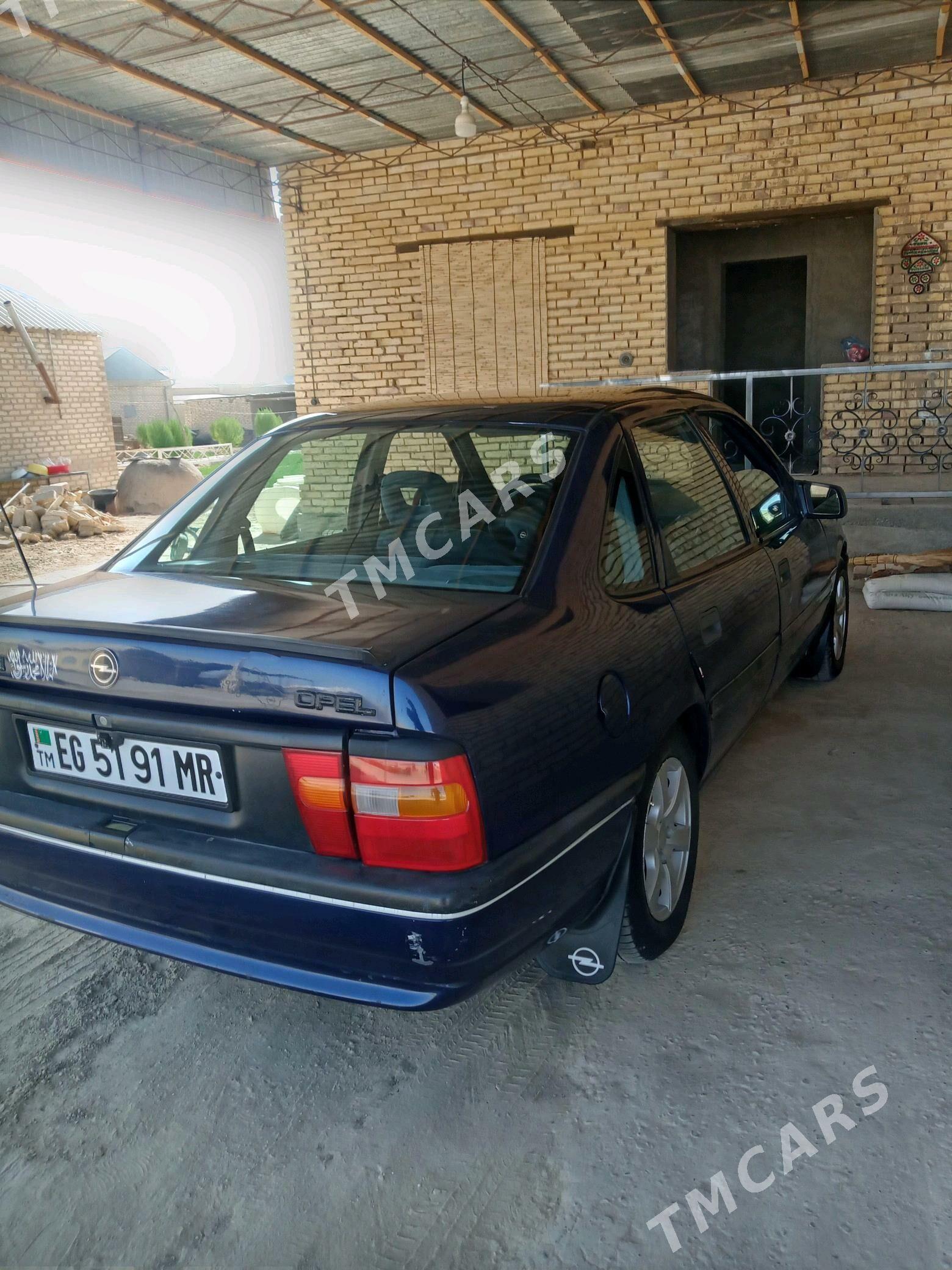 Opel Vectra 1992 - 28 000 TMT - Мургап - img 2