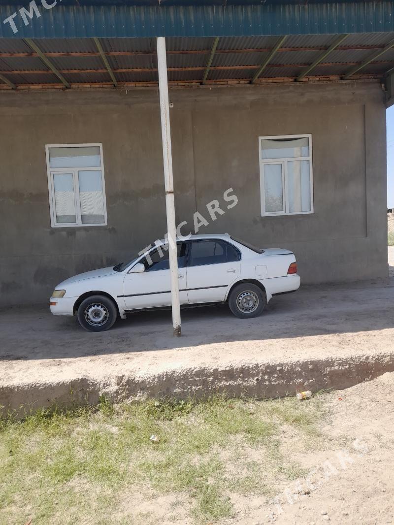 Toyota Corolla 1993 - 30 000 TMT - Чарджоу - img 6