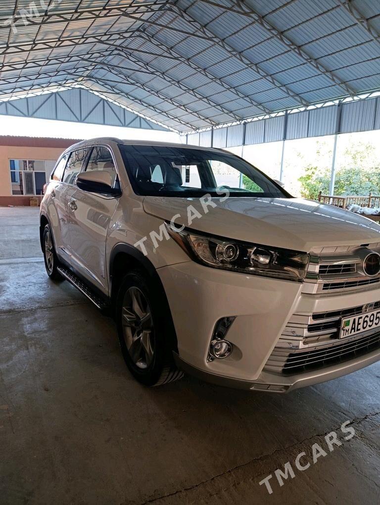 Toyota Highlander 2019 - 480 000 TMT - Aşgabat - img 8