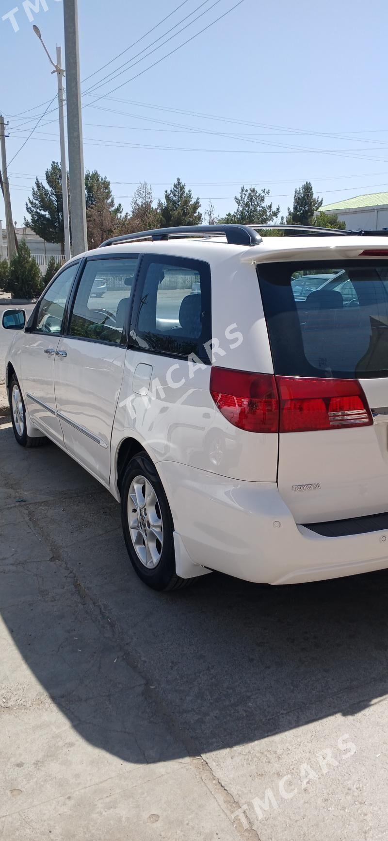 Toyota Sienna 2004 - 230 000 TMT - Mary - img 3