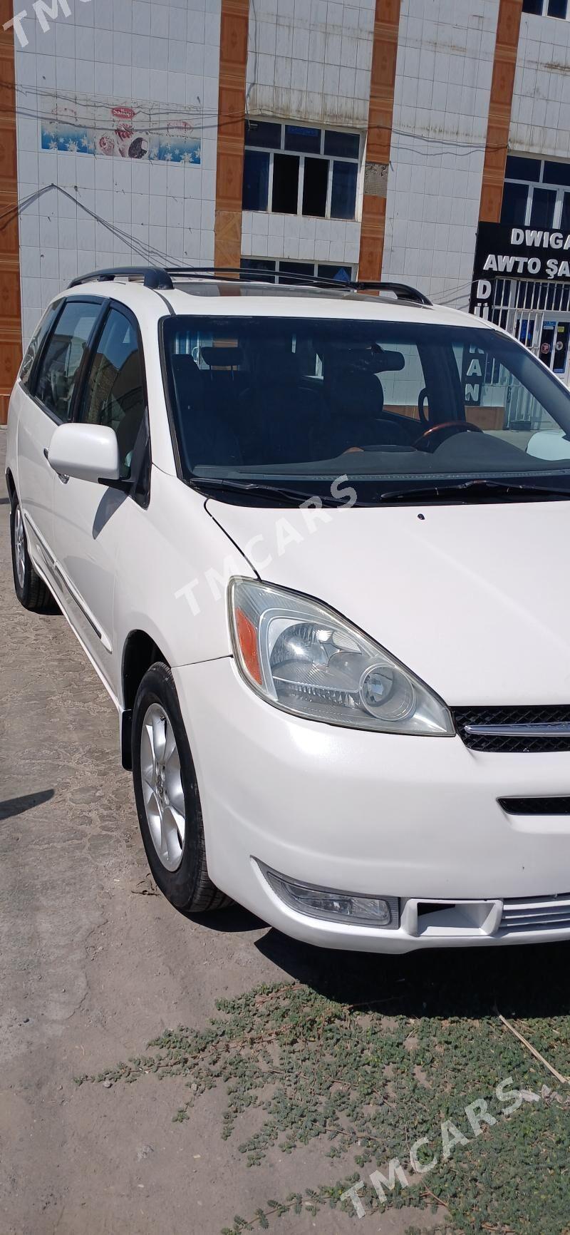Toyota Sienna 2004 - 230 000 TMT - Mary - img 2