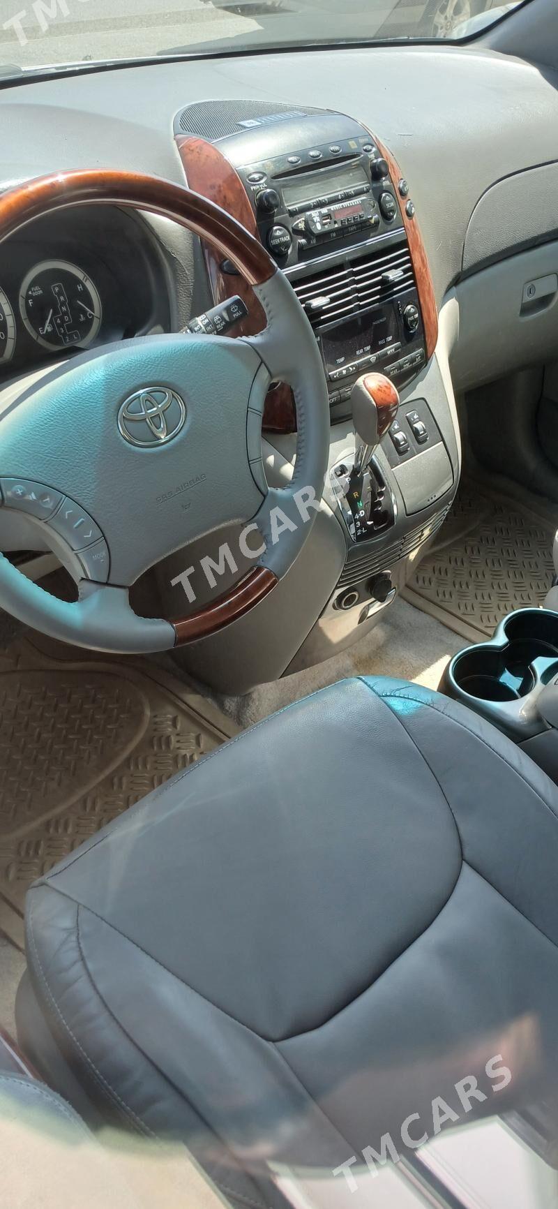 Toyota Sienna 2004 - 230 000 TMT - Mary - img 5