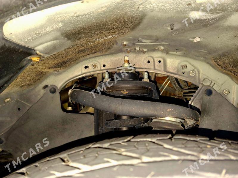 Toyota Land Cruiser Prado 2005 - 270 000 TMT - Гурбансолтан Едже - img 6
