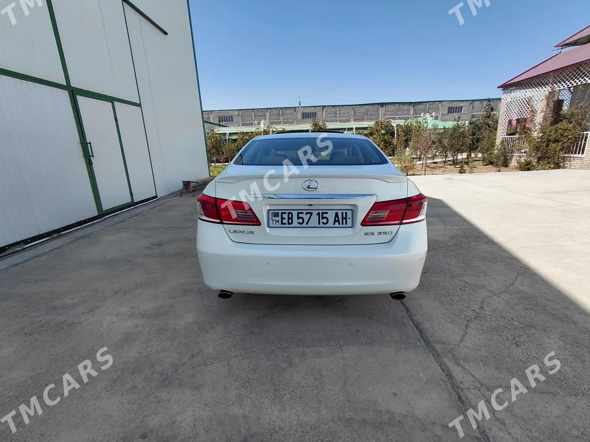 Lexus ES 350 2009 - 250 000 TMT - Parahat 3 - img 6