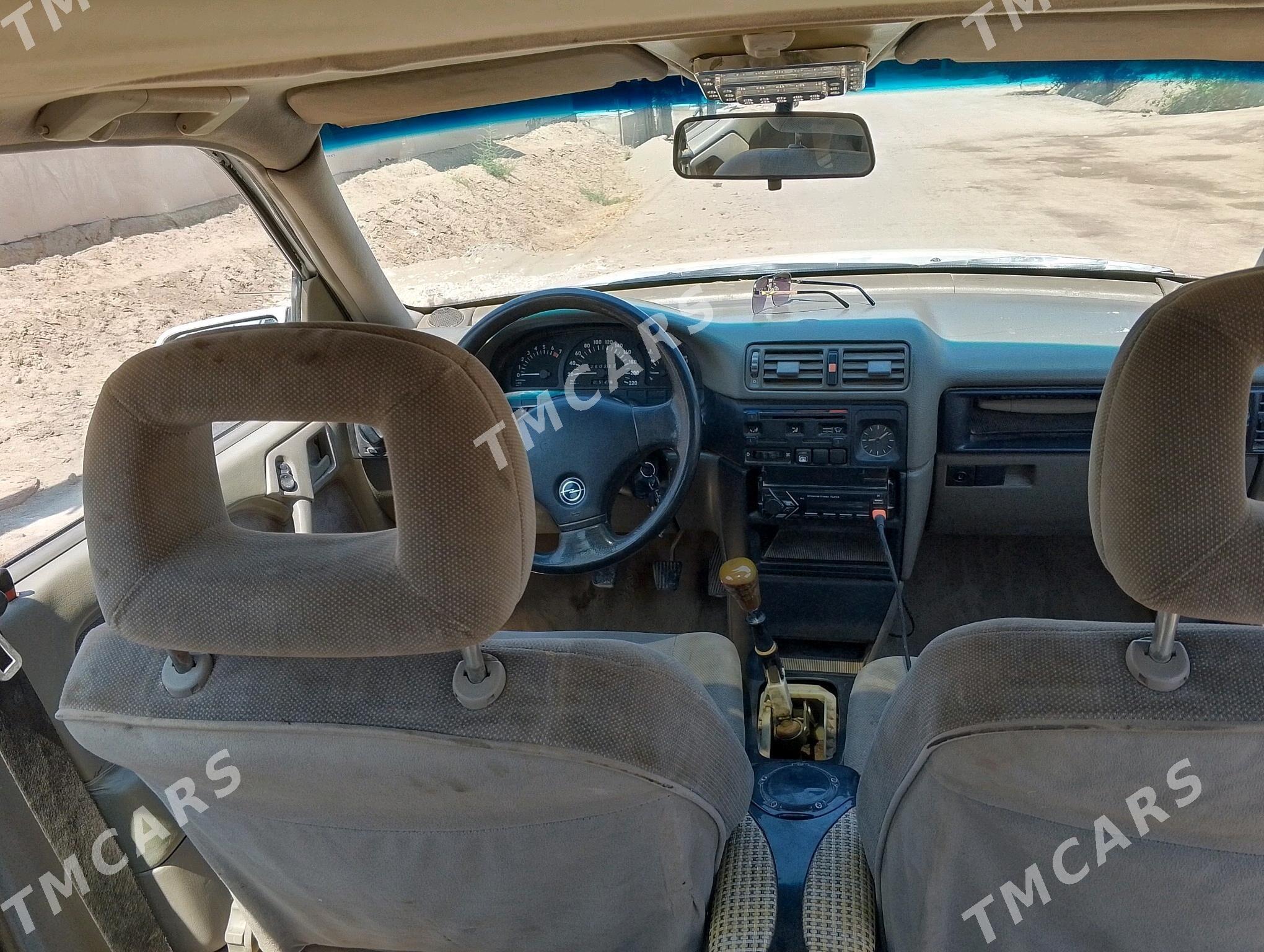 Opel Vectra 1993 - 40 000 TMT - Дашогуз - img 10