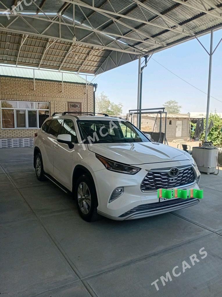 Toyota Highlander 2021 - 600 000 TMT - Bäherden - img 5