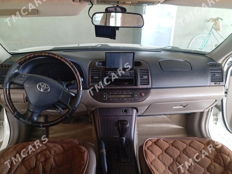 Toyota Camry 2005 - 220 000 TMT - Türkmengala - img 3